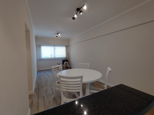 Imagen 4 de 10 de Departamento 2 Ambientes En Venta Con Cochera Mar Del Plata