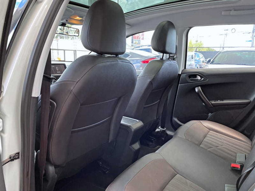 Imagem 12 de 14 de Peugeot 2008 Griffe 1.6 Manual 2017