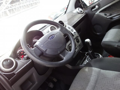Ford Fiesta Sedan Fiesta Sedan 1.6 MPI SEDAN 8V FLEX 4P MANUAL