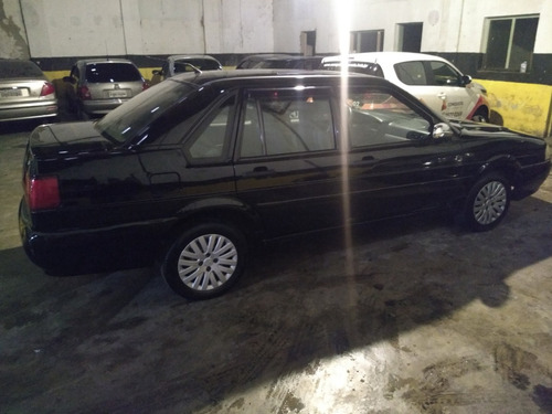 Volkswagen Santana 2.0 2005 Financio Sem Entrada