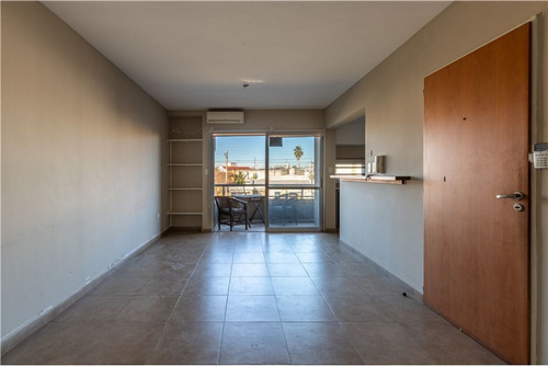 Imagen 13 de 18 de Venta Departamento 2 Dormitorios C/balcón La Plata