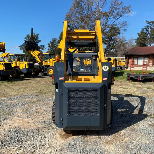 Minicargadora 50hp Con Hoyadora - Sinomach 255f