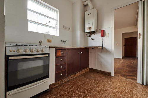 Imagen 9 de 22 de Venta Departamento 3 Ambientes 2 Dormitorios Todo Luz Natural - Monte Castro