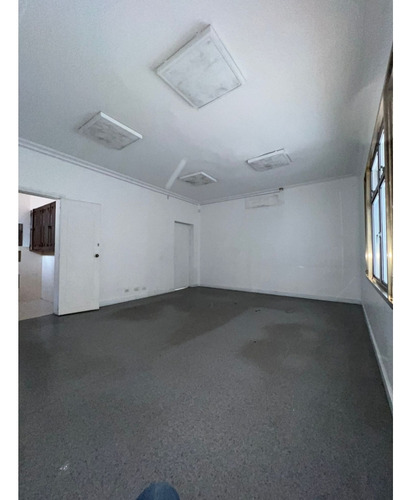 Casa Comercial En Arriendo Centro De Medellin