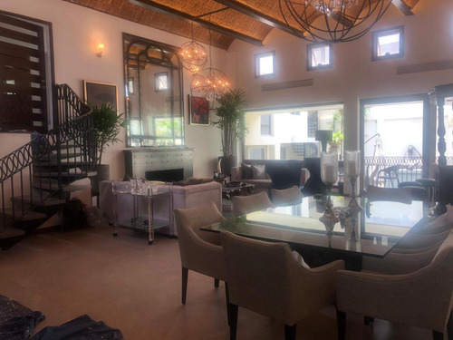 Venta De Casa En Río Tajo 4 Recámaras