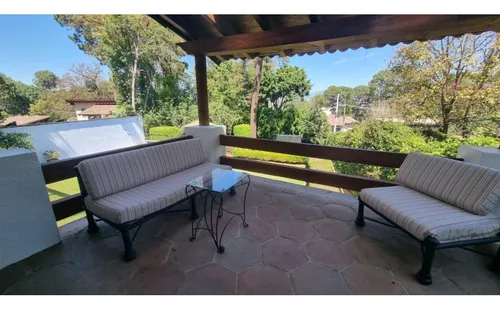 Casa Funcional Y Práctica En Venta, Centro De Avandaro