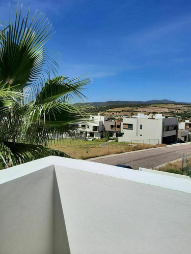 Imagen 26 de 29 de Hermosa Casa En Cumbres Del Lago, Alberca Propia, Jardín, 4