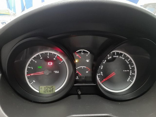 Ford Fiesta 1.0 Mpi 8v 2014