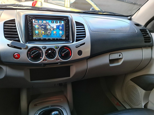 Imagem 12 de 19 de Mitsubishi L200 Triton 2.4 Hls 4x2 Cd 16v 2013