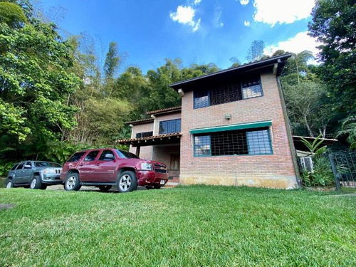 Vendo Casa 300m2 Alto Hatillo 7058 