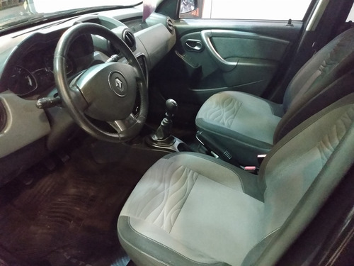 Imagen 7 de 14 de Renault Duster 4x4 Luxe 2.0 2013