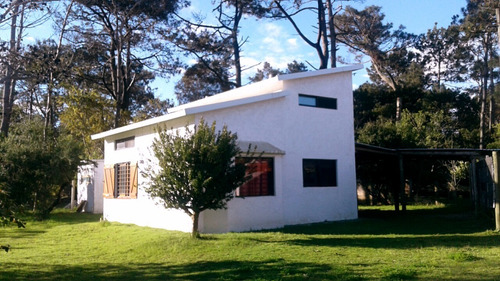 Imagen 1 de 13 de Confortable Casa En Barrio Country De La Paloma