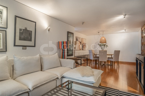 Departamento En Venta De 4 Dorm. En Vitacura