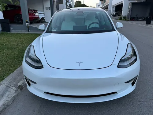 Tesla Model 3 2019 Performance Interior Blanco 83k Km