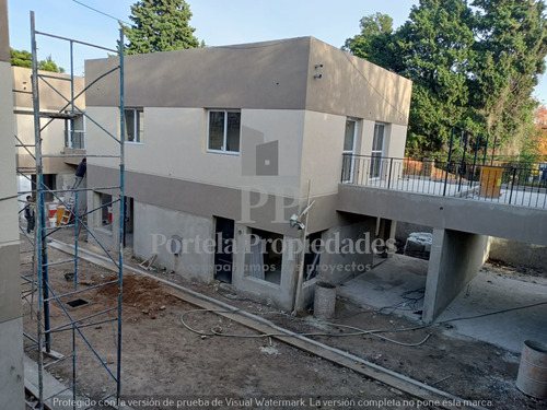 Imagen 12 de 30 de Duplex De 3 Ambientes En Condominio