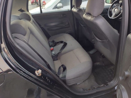 Imagem 9 de 12 de Volkswagen Fox 1.0 Plus Total Flex 5p