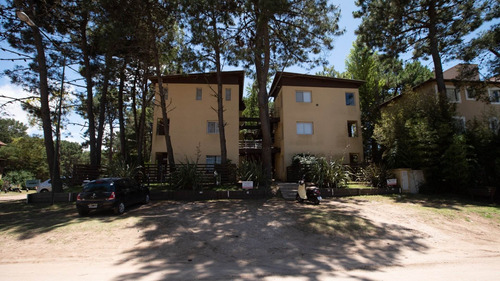 Imagen 10 de 10 de Departamento Pinamar Hollywood