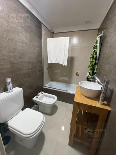 Imagen 5 de 8 de Departamento - Lomas De Zamora Oeste