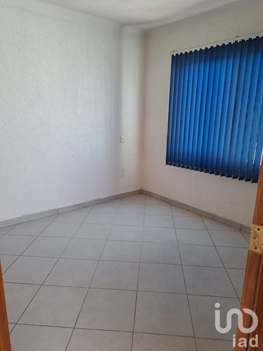 Venta Casa 4 Ambientes Los Mezquites
