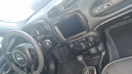 Imagen 15 de 19 de Jeep Renegade
