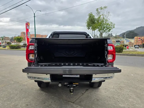 Toyota Hilux 2.8l SRX 4x4 Diesel