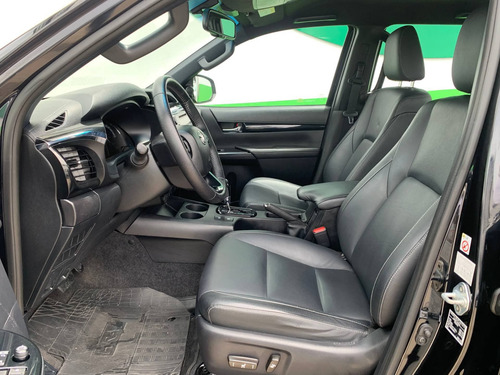 Imagem 3 de 8 de Toyota Hilux 2.8 Srx 4x4 Cd 16v Diesel 4p Automático