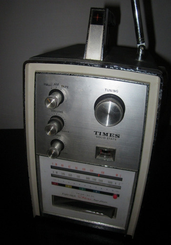 Antigua Radio Times Am Fm Japonesa 1960 No Se Sabe Si Funcio (Usado)