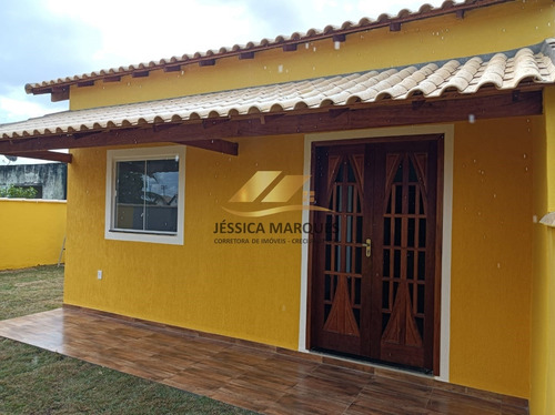 Imagem 2 de 11 de 120.1|jmc - Casa De 2 Quartos E Área Gourmet Em Unamar - Cf