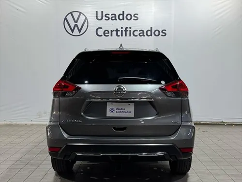 Nissan X-Trail 2.5 Exclusive 3 Row Cvt