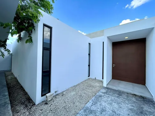 Casa De Una Planta En Venta En Mérida En Mirova, Dzityá