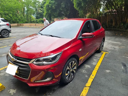 Chevrolet Onix 1.0T Premier Hatch At