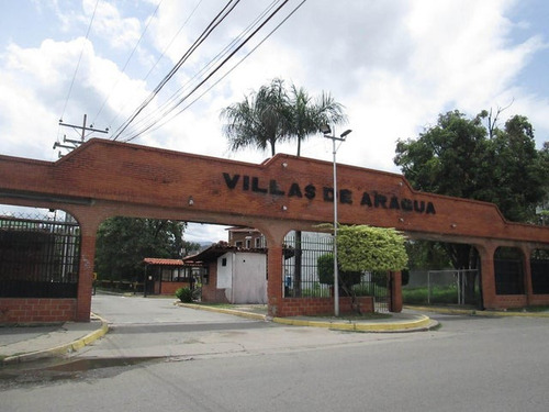 Casa En Venta En Urbanizacion Villas De Aragua 24-15886 Mvs