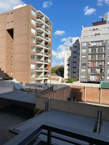Imagen 13 de 14 de Departamento De 2 Ambientes Con Balcon En Venta - Moron Centro