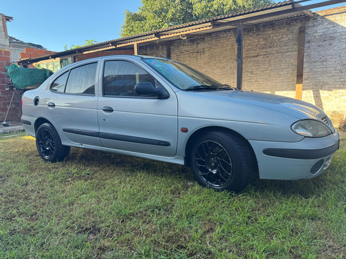 Renault Megane F2 Rn 1.6 16v