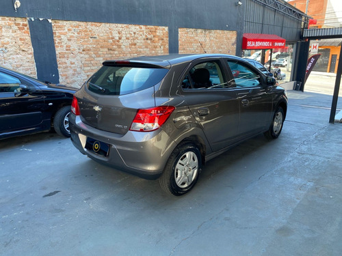 Chevrolet Onix 1.0 MPFI LT 8V FLEX 4P MANUAL