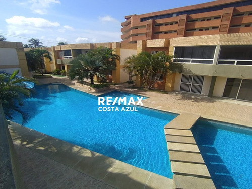 Remax Vende Apartamento Listo Para Disfrutar En El Conjunto Villas Del Puerto En Tucacas.