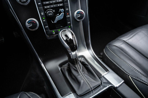 Volvo XC60 Xc60 2.0t5 R-des