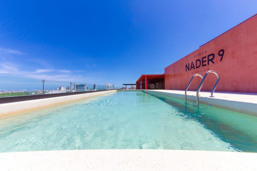 Departamento Para Estrenar Con Roof Garden En Av Nader Cancun