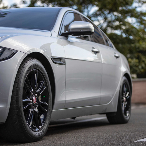 Jaguar Xe Prestige 2.0t