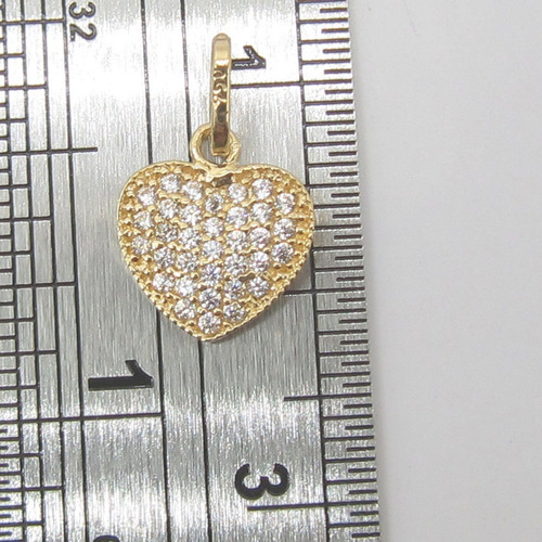 0736 Pingente Coração Com Zirconias Ouro 18k