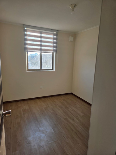 Departamento En Arriendo, Edificio Bicentenario, Las Rastras