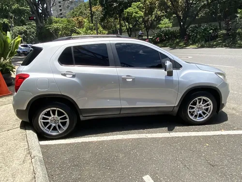 Chevrolet Tracker 1.8 Ls Mt 4x2 2017