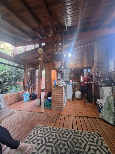 Chale Com Vista P Cachoeira, Com 2 Dormitórios Em Camping Ca