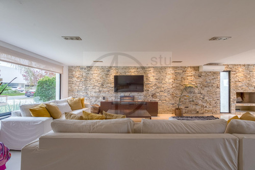 Casa En Alquiler En Muelles Puertos