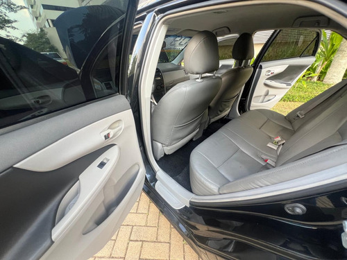 Toyota Corolla 1.8 16v Xli Flex Aut. 4p