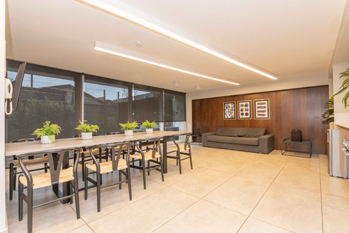 Edificio Av. Recoleta (1 Est. 1 Bod.) Vista Nororiente Piso