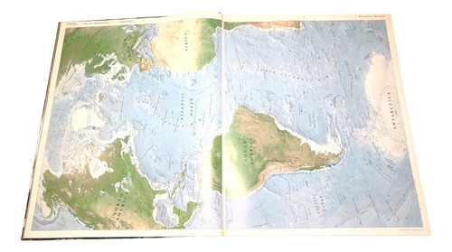 Atlas Mundial Millenium House Tamaño Extragrande