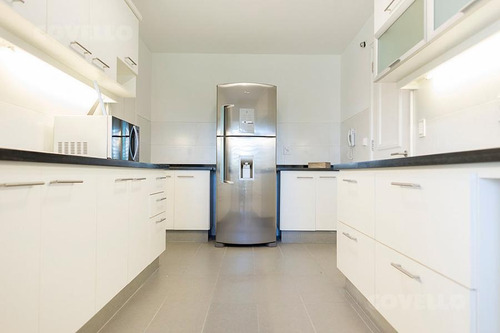 Imagen 9 de 21 de Apartamento, 2 Dormitorios, 2 Baños, Garaje 1 Auto, Gran Jardín, Parrillero