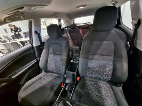 Imagen 8 de 15 de Chevrolet Tracker Automatica 0km 2022
