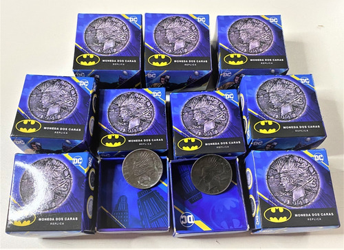 Batman Moneda Dos Caras Producto Dc Comics Oficial